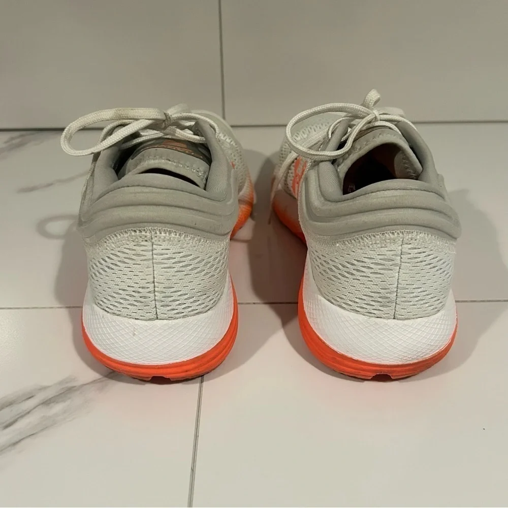 Under Armour stylish under